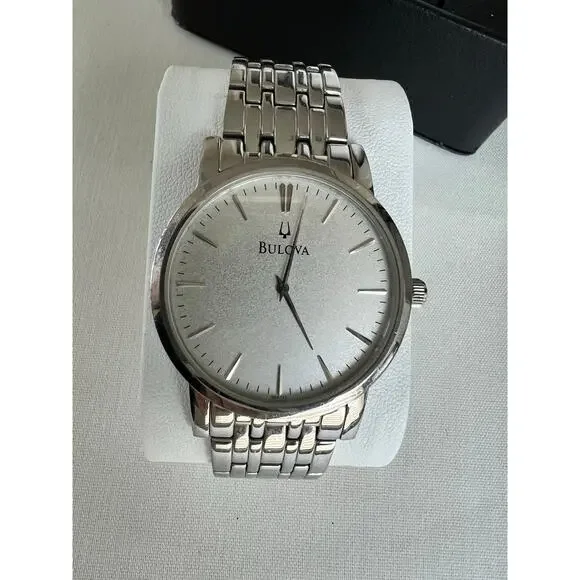 Bulova Men’s Quartz Dress Watch Stainless Steel Silver Tone White Dialc835133